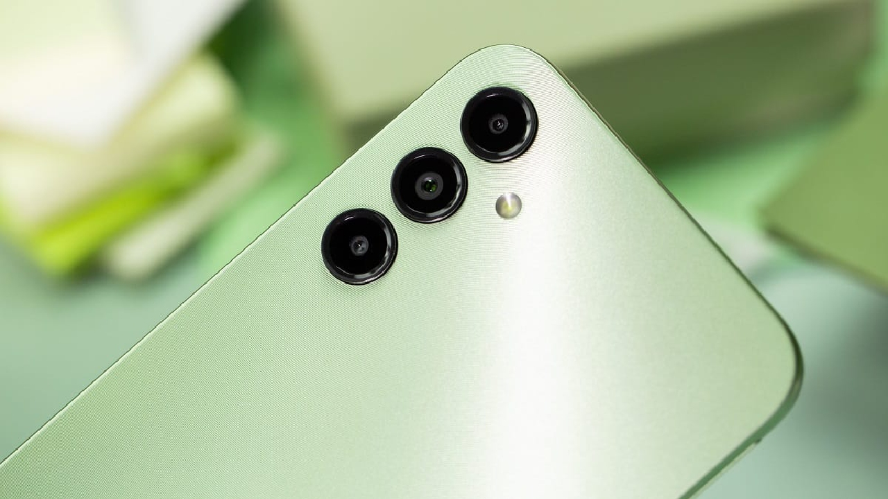Galaxy F34 ve Galaxy M36 için One UI 8 testleri başladı