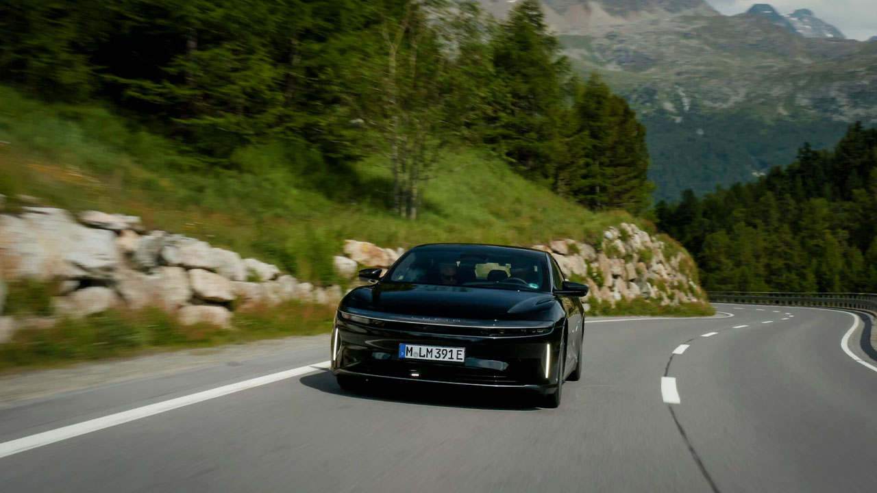 lucid air grand touring
