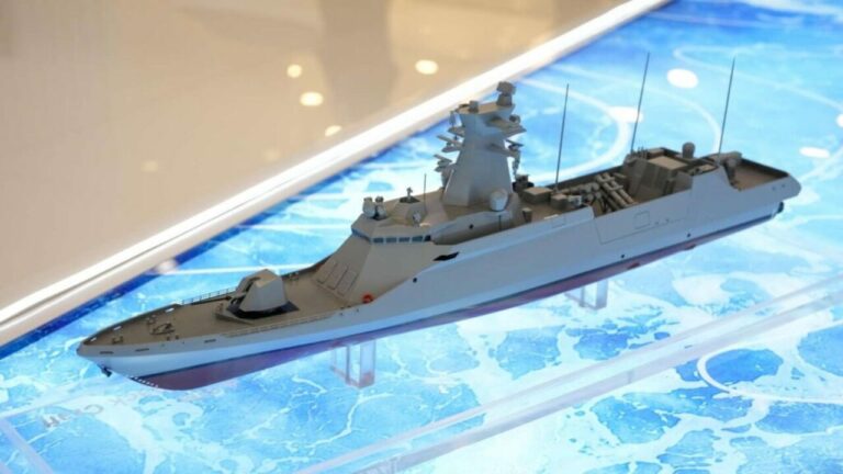 Türkiye’nin ilk milli hücumbotu tanıtıldı