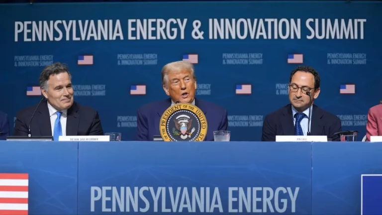 Trump rekor paraya yapay zeka üssü kuruyor