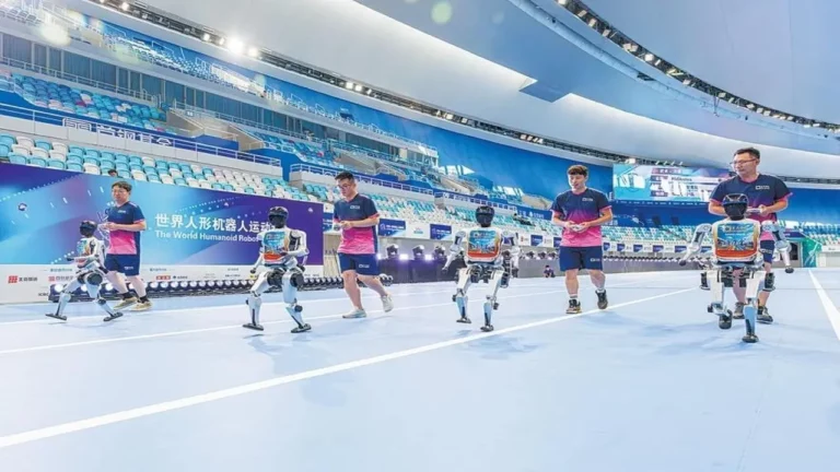 İlk insansı robot oyunları başlıyor