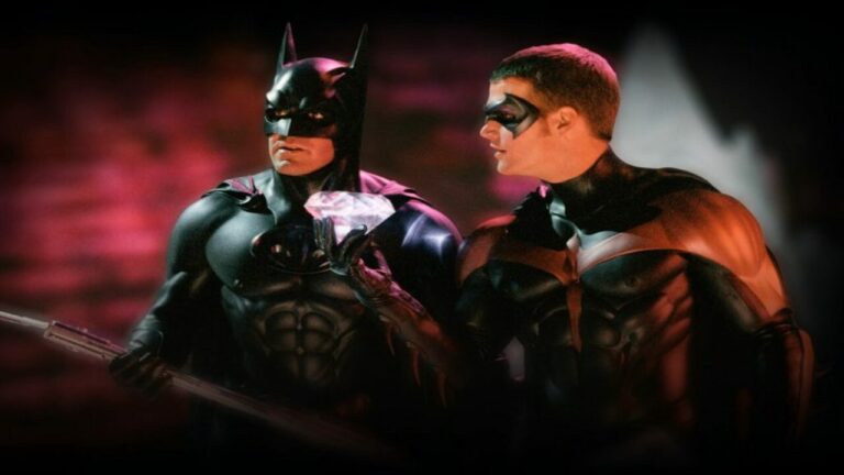 Robin Batman evrenine geri mi dönüyor?