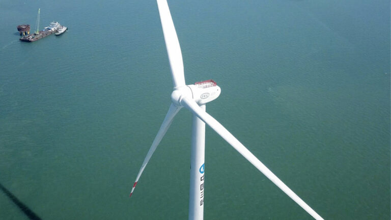 Dünyanın en güçlü rüzgar türbini Çin’de kuruldu!