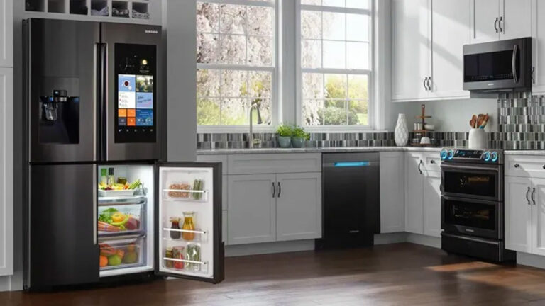 Samsung, ev eşyalarına One UI yazılımı sunacak!