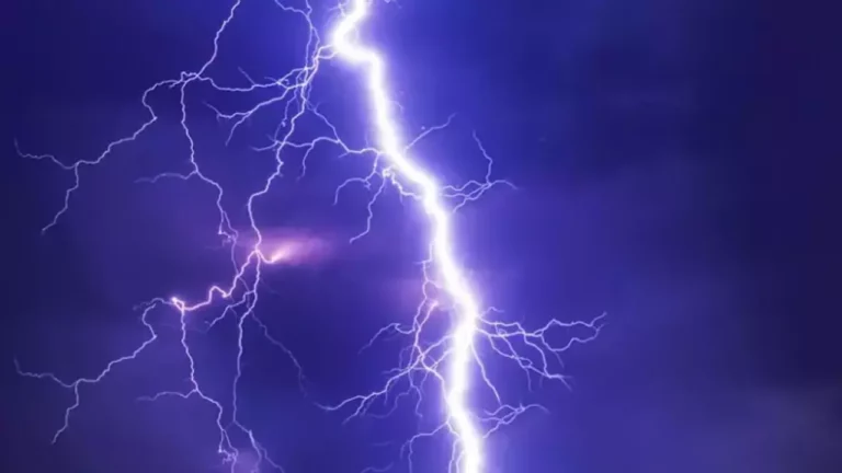 Dünyanın en uzun şimşeği tespit edildi