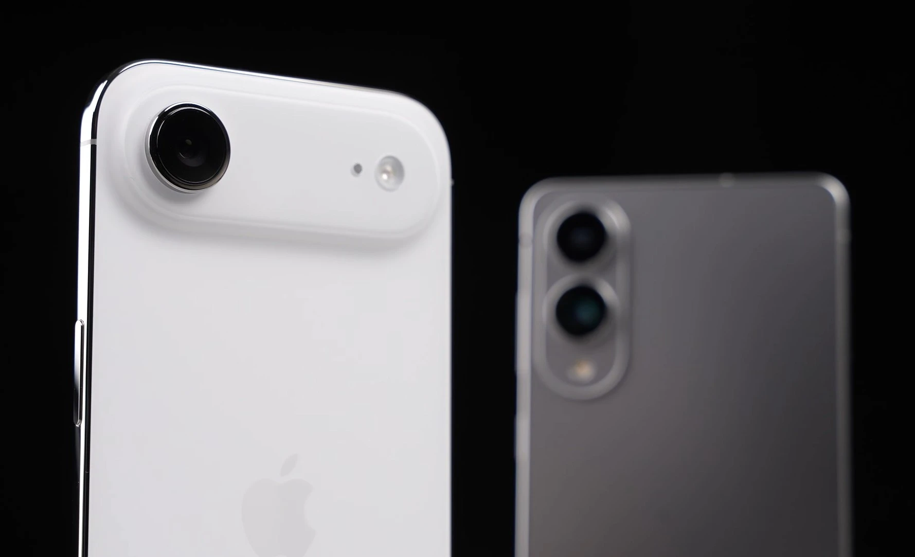iPhone Air Galaxy S25 Edge
