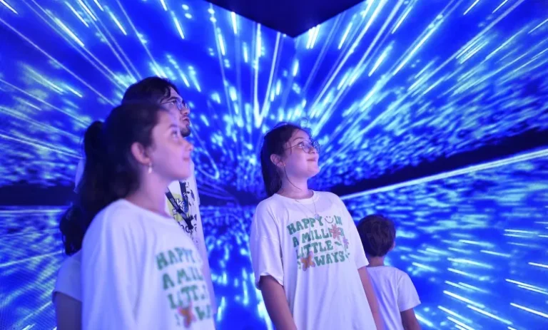 ASELSAN Tekno Macera Tırı ile geleceğimize yatırım yapmaya devam ediyor