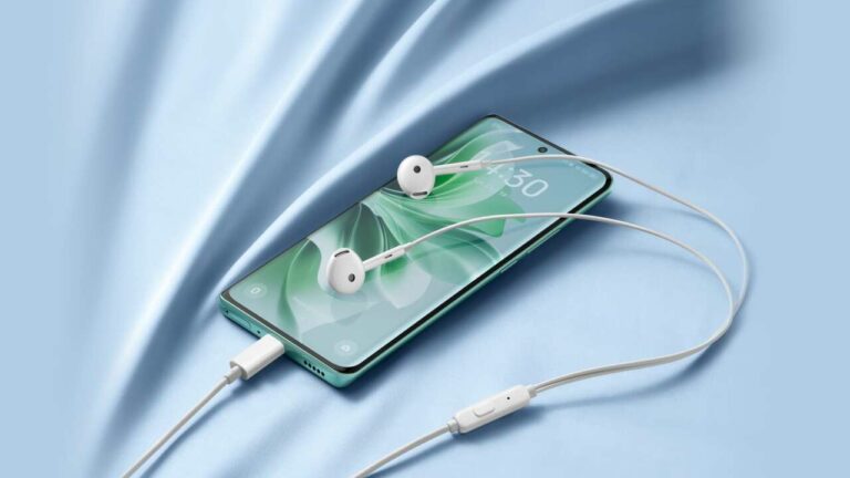 OnePlus Apple EarPods rakibini tanıttı