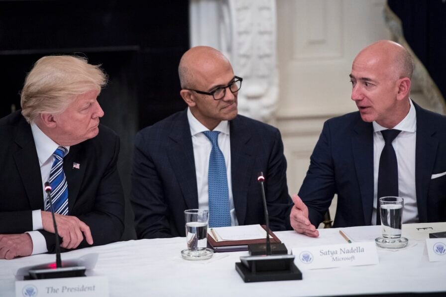 Microsoft, yapay zeka, veri merkezi, Satya Nadella