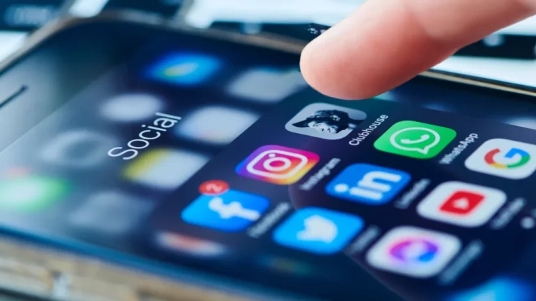 Sosyal medya sandığımız kadar zararlı olmayabilir