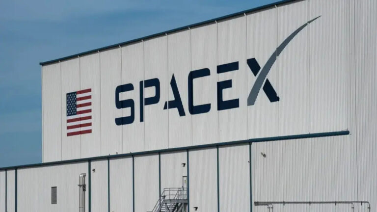SpaceX Golden Dome projesi için 2 milyar dolar alıyor