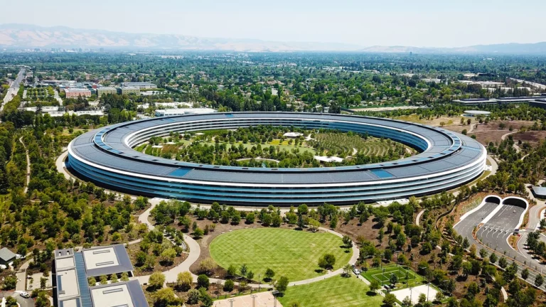 Apple “atık” davasından ceza ödeyerek kurtuldu