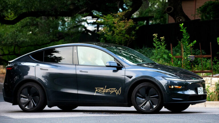 Elon Musk’ın Robotaksi Vaadi Yine Tutmadı!