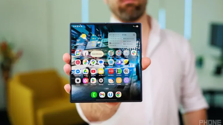 Samsung Galaxy Z Fold8 Kendini Gösterdi