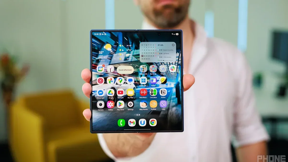 Galaxy Fold8