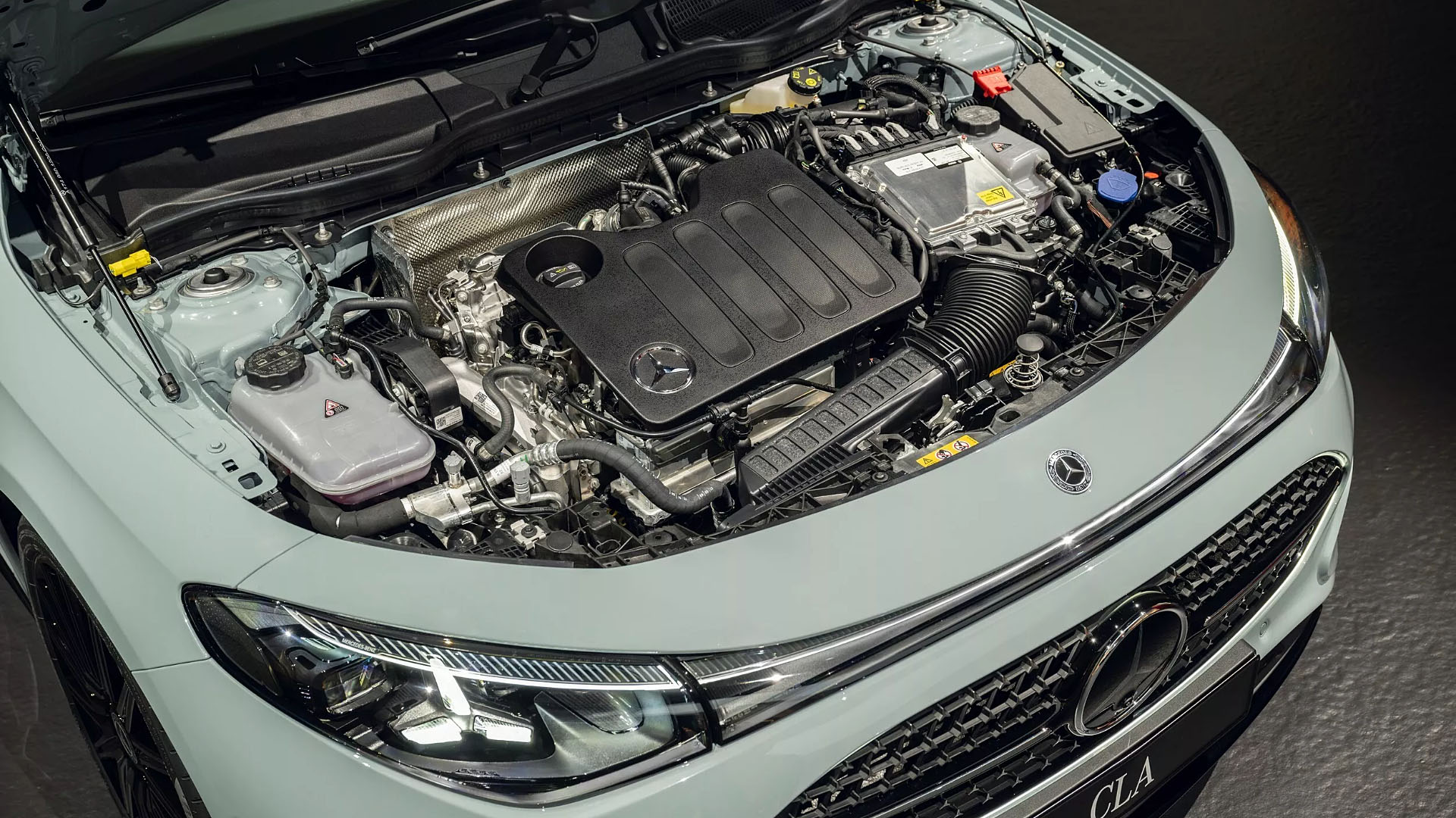 Mercedes ve Samsung SDI Güçlerini Birleştirdi