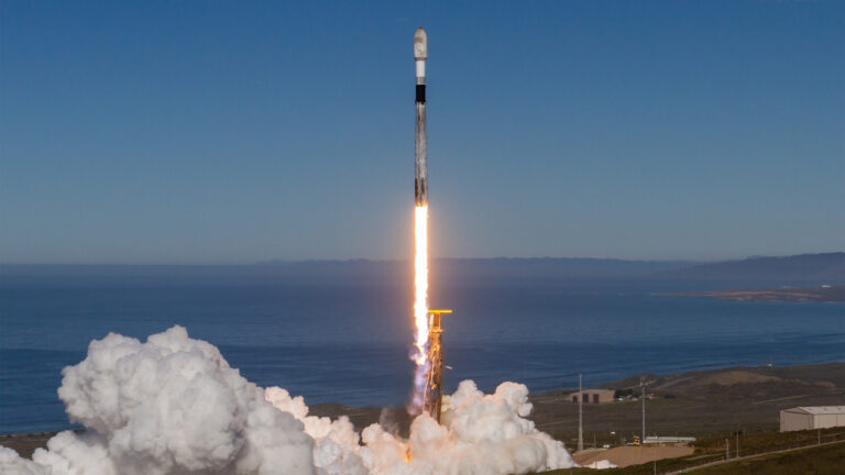 FGN-TUG-S01 uzaydaki manevrasını başarıyla tamamladı!