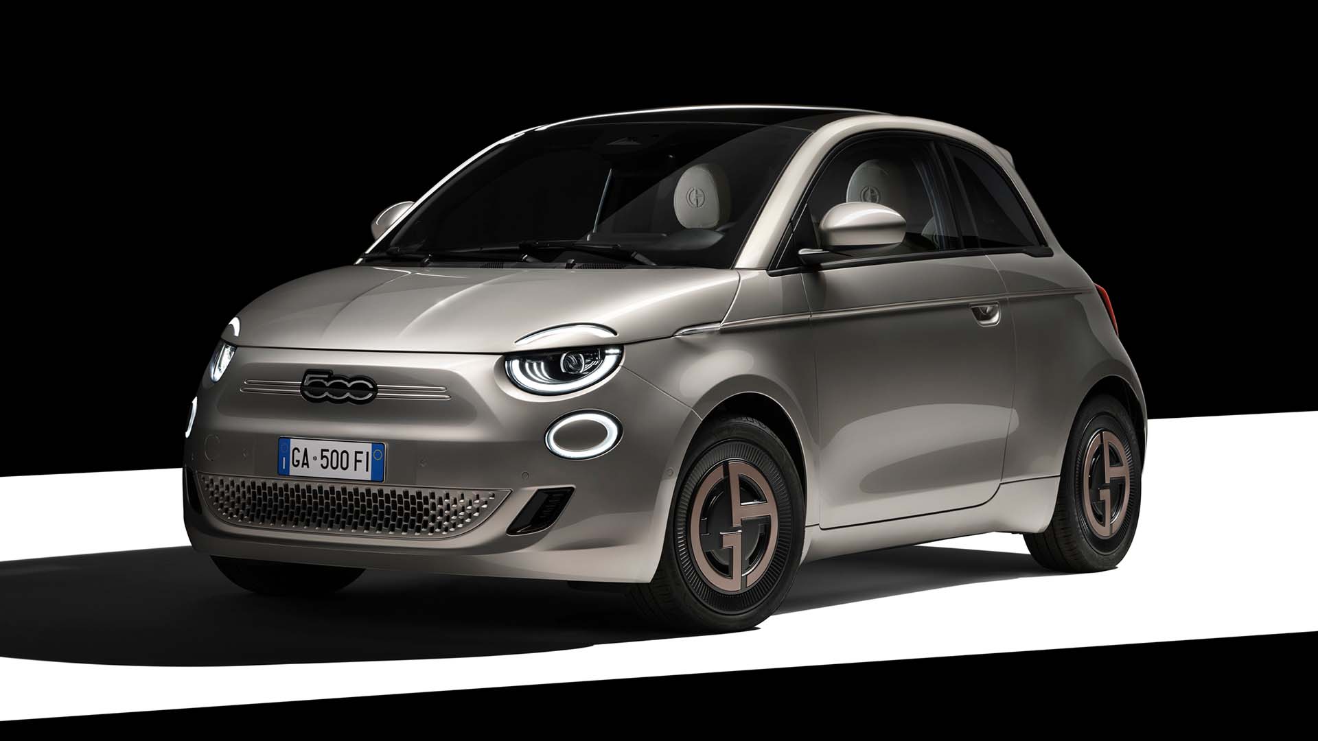 Fiat 500e Armani Türkiye’de: İşte Fiyatı ve Özellikleri
