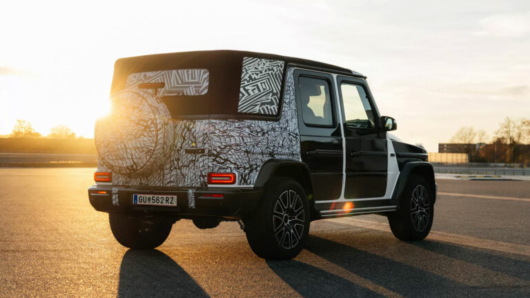 Mercedes G-Class Cabrio için yeni görseller paylaşıldı