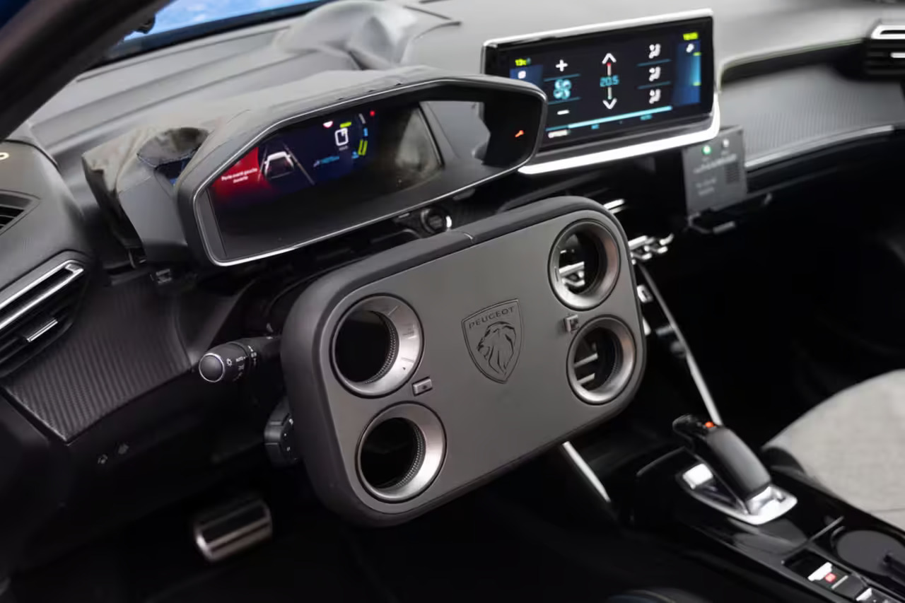 Peugeot direksiyon devrimi yapıyor