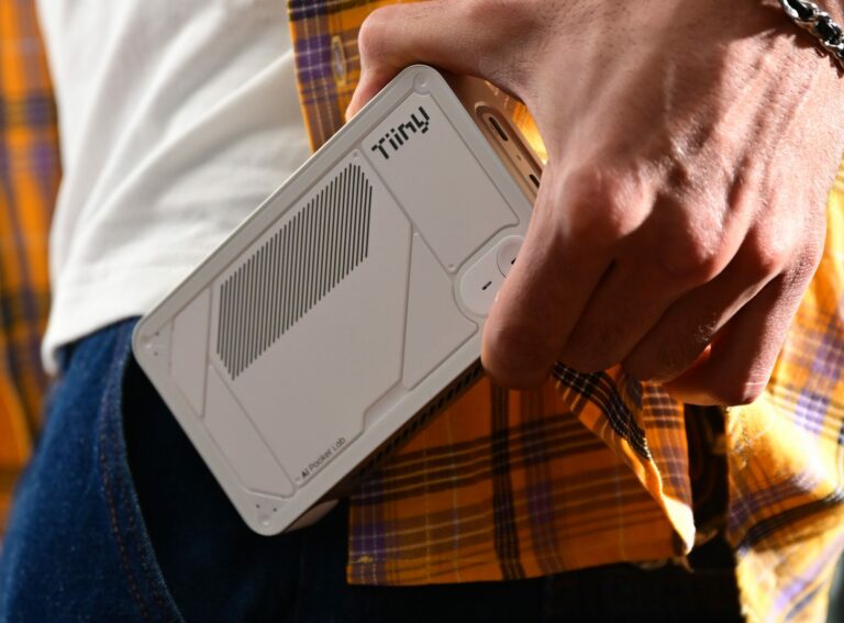 Tiiny AI süper bilgisayar tanıtıldı