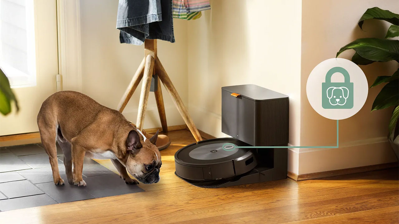 iRobot ve Amazon Logo