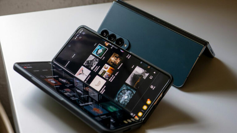 Galaxy Z Fold FE Yolda Olabilir!