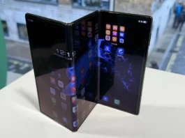 Samsung, Galaxy Z TriFold, JerryRigEverything