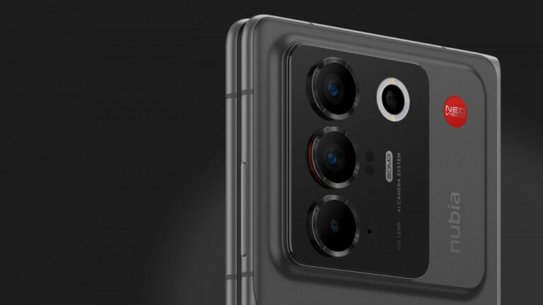 Nubia Fold Resmen Ortaya Çıktı!