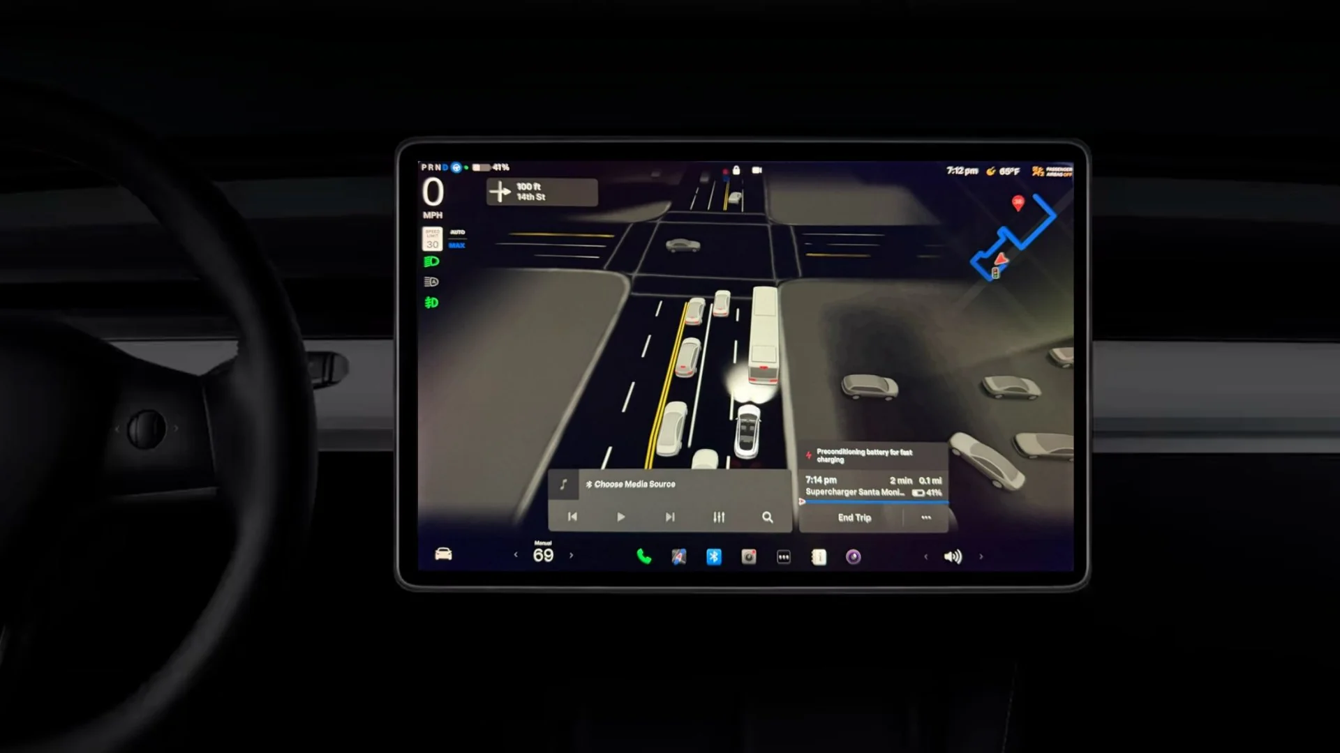 Tesla, Elon Musk, Otonom Sürüş, Robotaksi