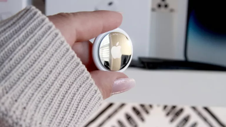 Apple AirTag Parçalandı: Sapıklara Gün Doğdu!