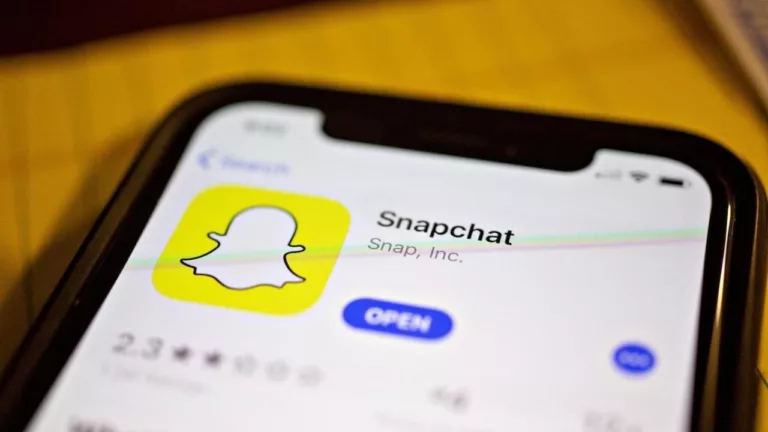 Snapchat, Creator Subscriptions, içerik üreticisi, sosyal medya abonelik, Snapchat gelir modeli, özel içerik, reklamsız hikaye