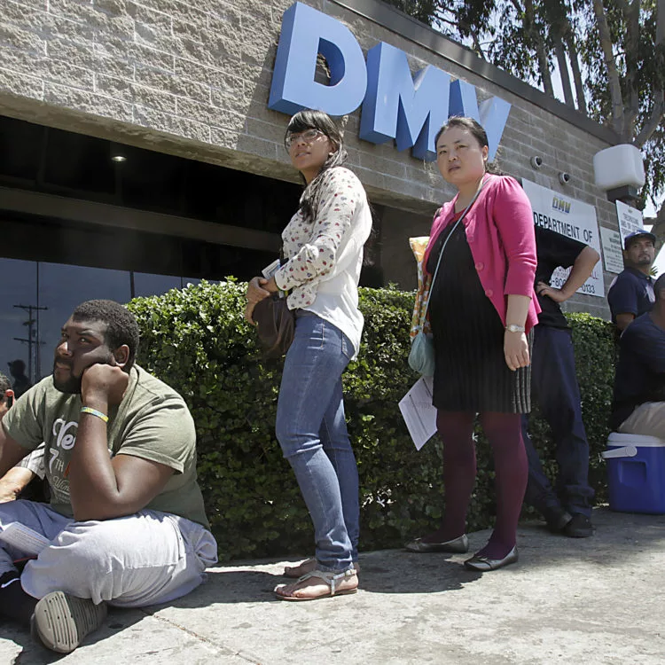 Tesla, DMV, Otopilot, Kaliforniya, otonom sürüş, dava, lisans