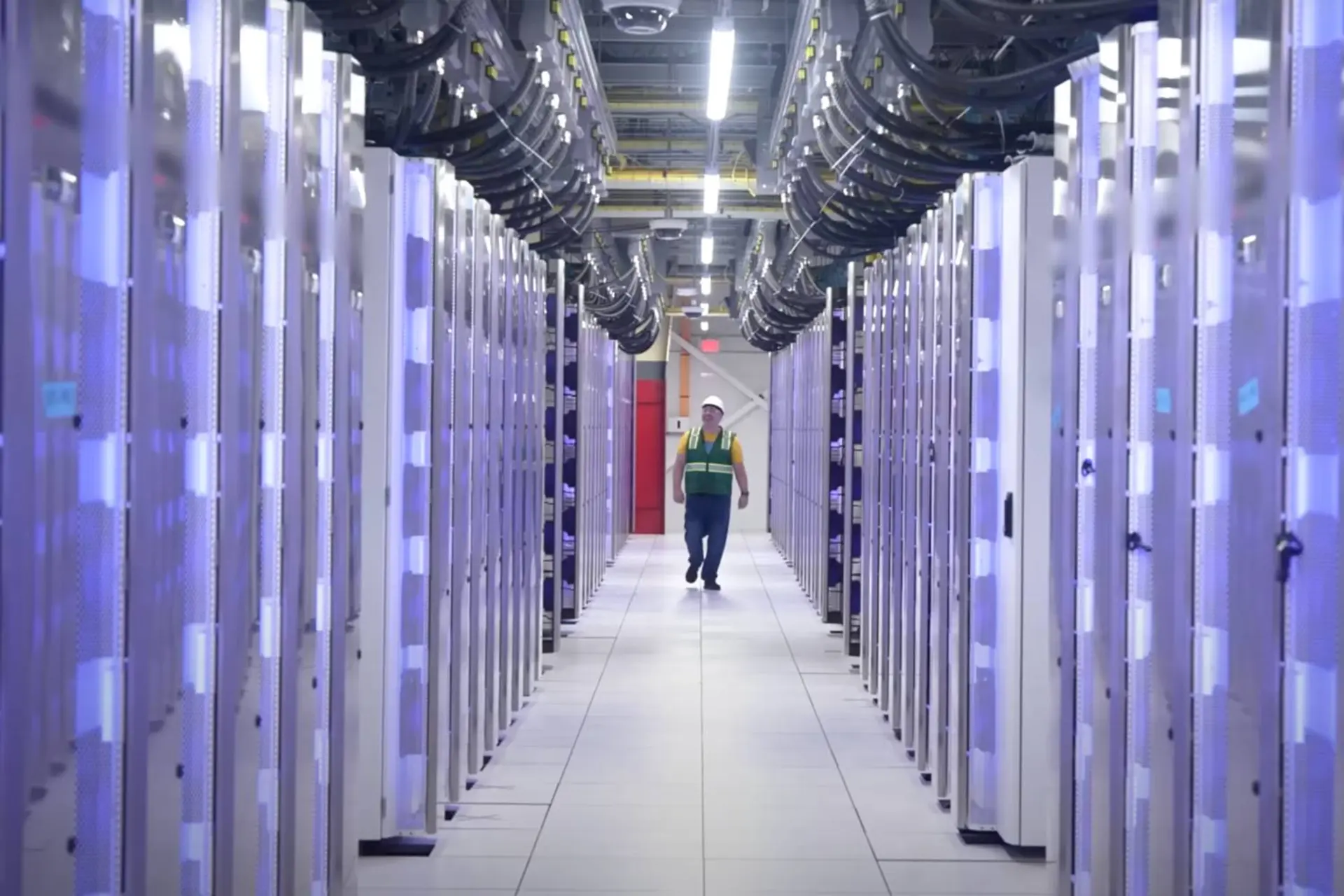 Uzay veri merkezleri, yapay zeka, yörüngesel bilişim, SpaceX, Google Project Suncatcher, bulut bilişim