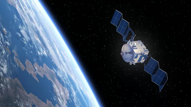 Yapay Zeka Savaşları Uzaya Taşındı!