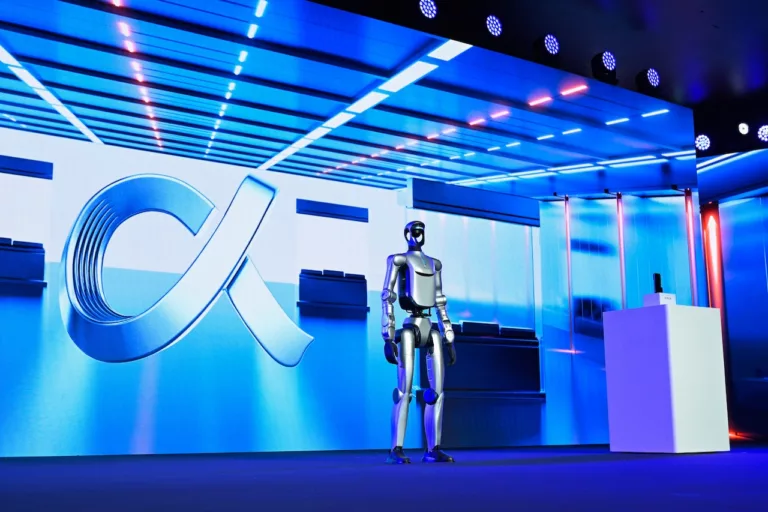 HONOR Yapay Zeka ve Sıra Dışı Telefonu ile MWC 2026’yı Salladı