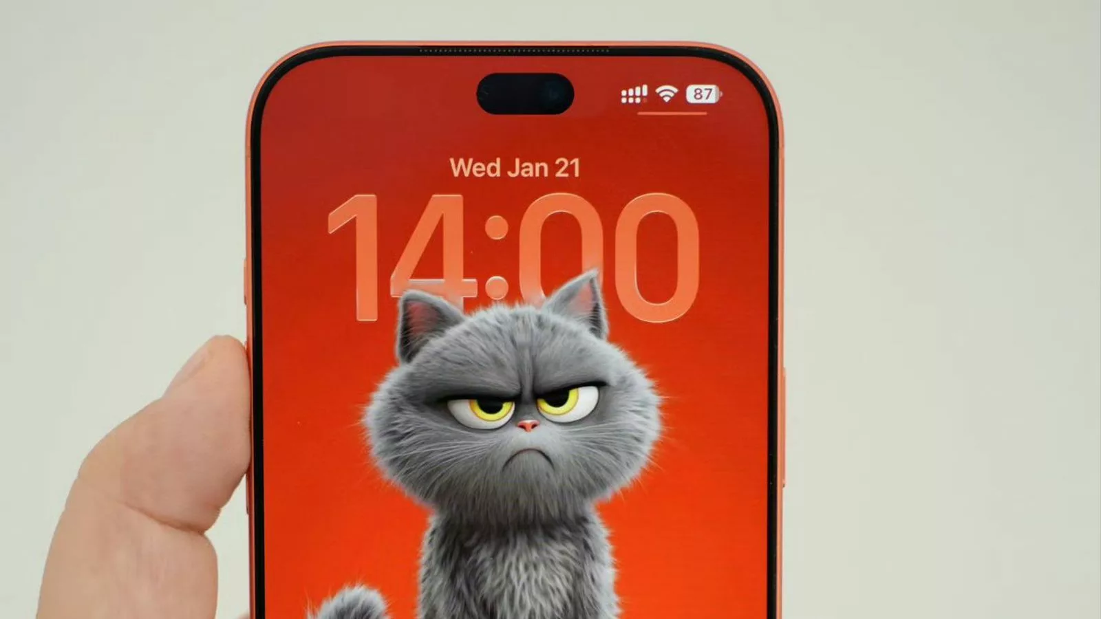 Apple, iPhone 18 Pro, Katlanabilir iPhone, MacBook Ultra, iOS 27, Akıllı ev merkezi