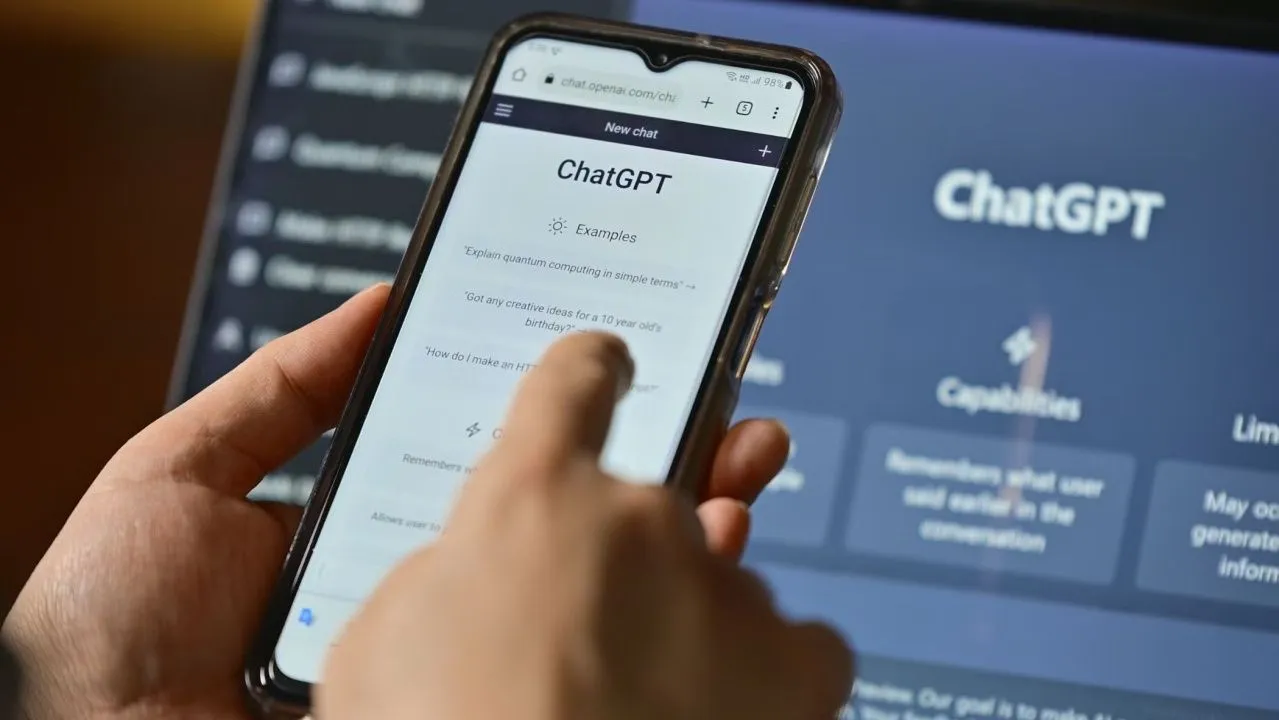 Yapay zeka, OpenAI, ChatGPT, telif hakkı, Encyclopedia Britannica, dava, Merriam-Webster