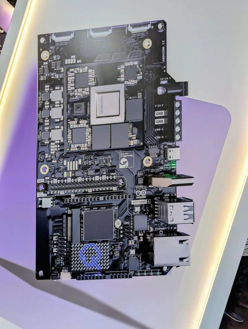 Qualcomm, Arduino, VENTUNO Q, Raspberry Pi, yapay zeka, tek kartlı bilgisayar, uç bilişim, robotik