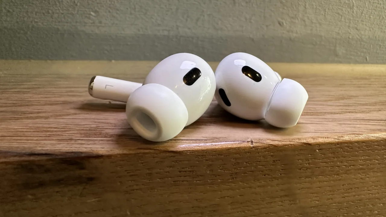 AirPods Pro’ya  Kamera Geliyor!