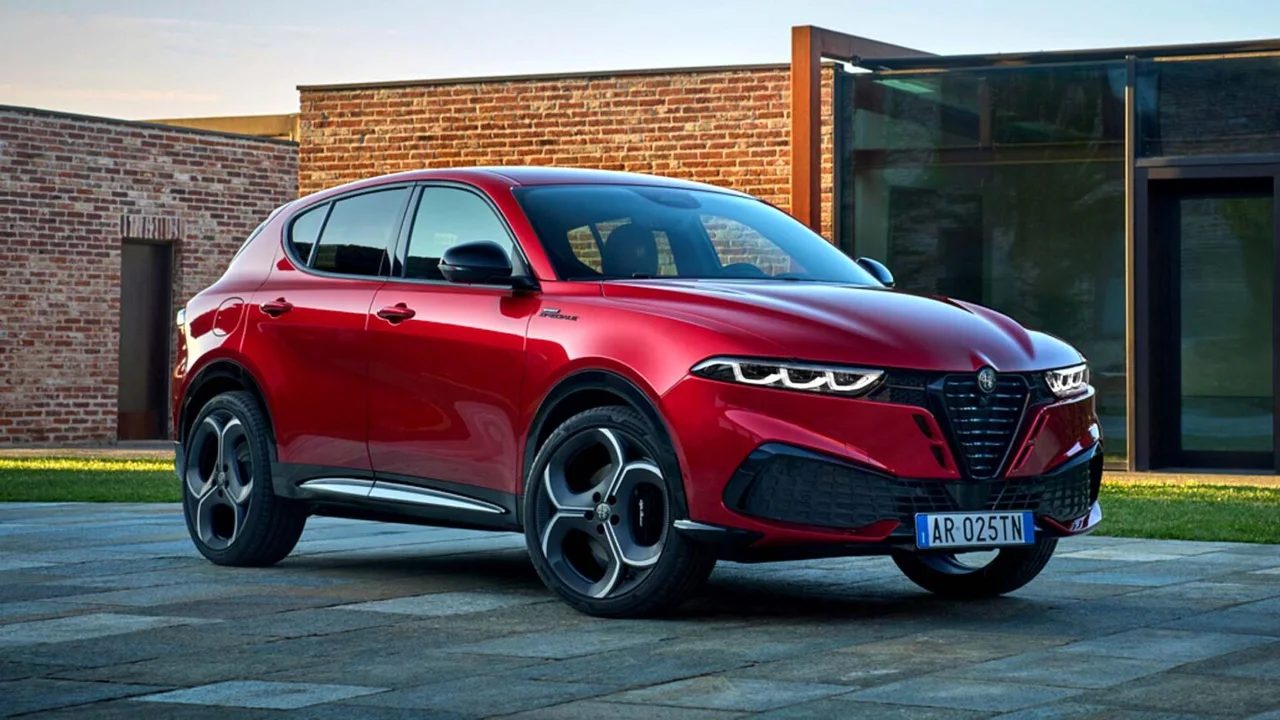 Alfa Romeo Tonale Hibrit Türkiye’de Satışa Çıktı: İşte Fiyatı!