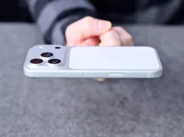 NASA, Artemis 2, iPhone 17 Pro Max, Orion uzay aracı, Jared Isaacman, Nikon D5, uzay fotoğrafı, akıllı telefon