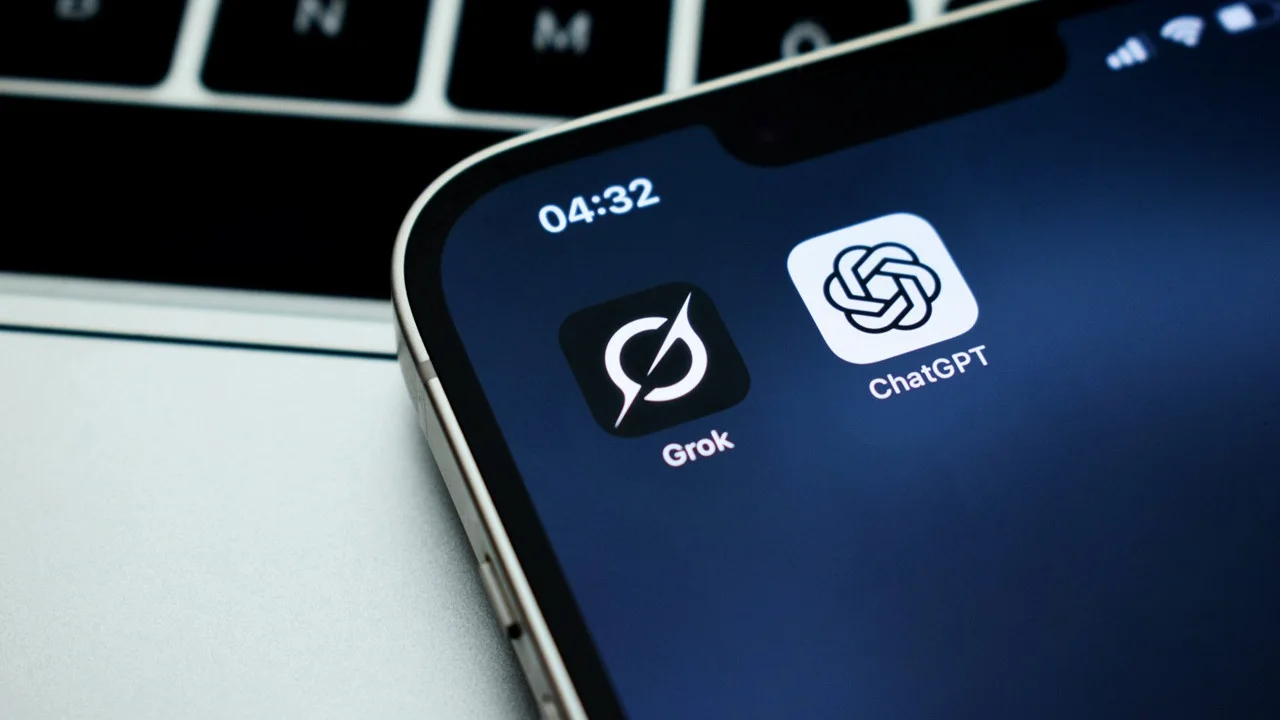 Elon Musk, xAI, OpenAI, model damıtma, yapay zeka