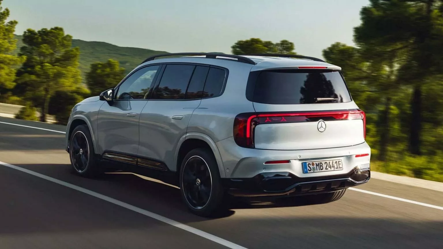 Mercedes-Benz GLB, elektrikli GLB, MMA mimarisi, 160 kW motor, yüzde 55 ÖTV, elektrikli otomobil, MB.OS, hibrit GLB