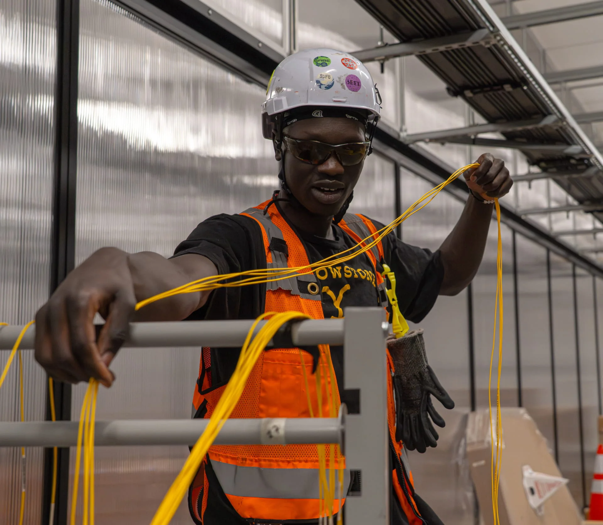 Meta, CBRE, fiber teknisyeni, veri merkezi, LevelUp programı