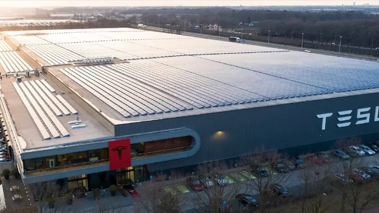 Tesla, Elon Musk, elektrikli araç, Terafab, otonom sürüş