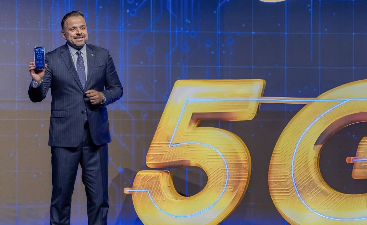 5G teknolojisi, Turkcell, Ali Taha Koç, 5G uyumlu telefon, internet hızı, telefon taksit sınırı, Samsung alım garantisi, telekomünikasyon