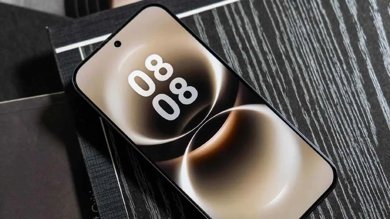 Huawei Enjoy 100 Serisi Devasa Ekranı ve Kirin İşlemcisiyle Geliyor