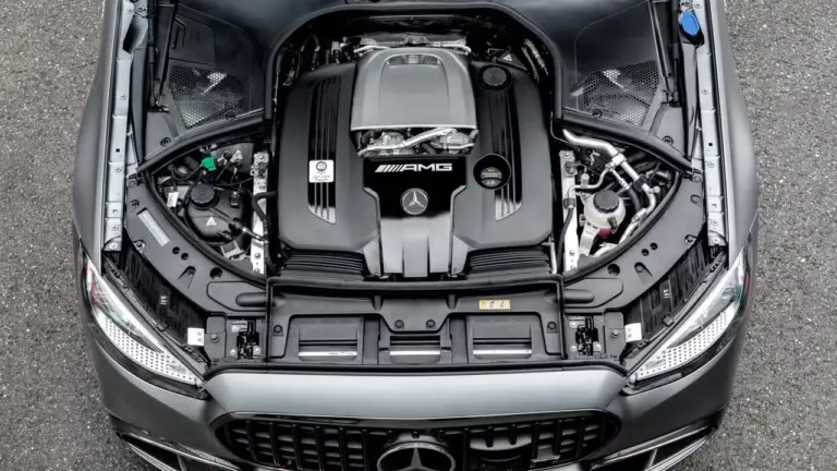 Mercedes V8