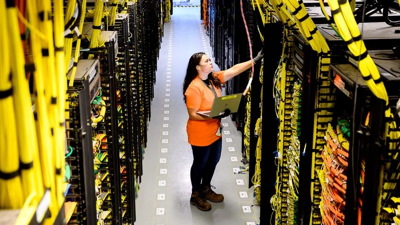aws-local-zone-istanbulda-artik-aktif featured image